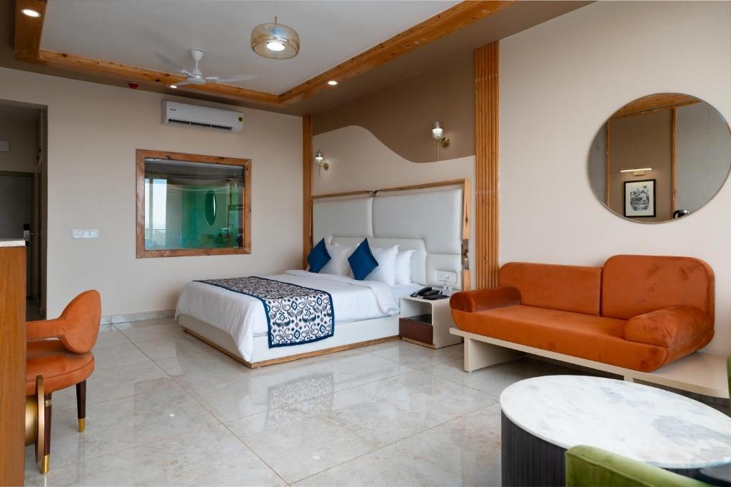 هتل گرند کانتنت